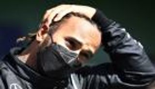 فورمولا 1.. هاميلتون يتوج بسباق البرتغال ويواصل طريقه نحو المجد