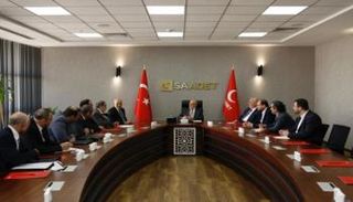 تنظيم الإخوان يناور ولا يمانع في التماهي ضد مصر