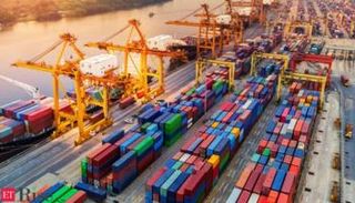 عجز تجارة الهند 15.24 مليار دولار في أبريل