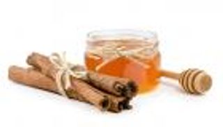 إنفوجراف.. فوائد "ذهبية" لمشروب القرفة والعسل