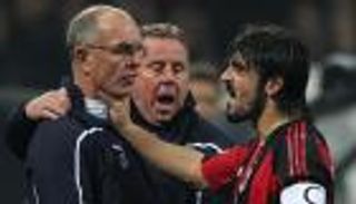 قصة صورة.. جاتوزو "يخنق" مدرب توتنهام