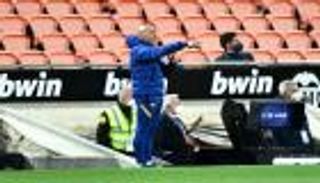 في غياب كومان.. مدرب برشلونة يقلل من أهمية "نهائي" أتلتيكو مدريد