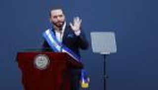 أزمة سياسية في السلفادور وأمريكا تحذر