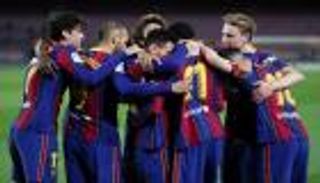 في منزل ميسي.. احتفال "غير مفهوم" من برشلونة بالدوري الإسباني