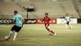 بعد صعقة المحلة.. الأهلي يفتح النار على لاعبيه و"حكام الزمالك"