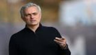 المحطة التاسعة.. روما يعيد مورينيو إلى الدوري الإيطالي