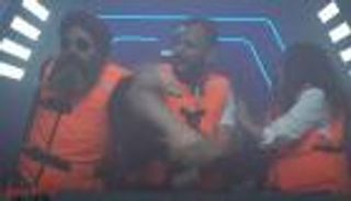 فيديو.. خوف وصدمة محمود جنش بحلقة الأسئلة الثلاثة في "رامز عقله طار" 