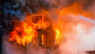 حريق بفندق في موسكو 