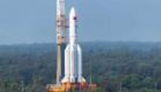 الصاروخ الصيني التائه يمر فوق مصر لمدة 8 دقائق الليلة