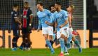 يتفوق على صلاح.. "بي إس جي" يمنح رياض محرز رقما مميزا