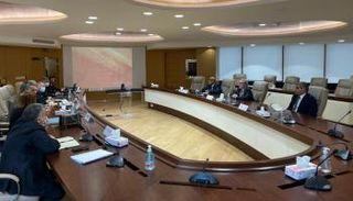 جانب من لقاء مسؤولي مؤسسة النفط الليبية بشركة سوناطراك الجزائرية