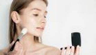 7 نصائح لإطلالة no-makeup look بمستحضرات تجميلية وخطوات بسيطة