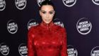 تفاصيل ظهور كيم كارداشيان في قضية تهريب تمثال أثري إيطالي