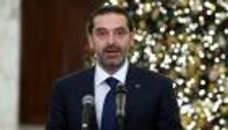 مأزق حكومة لبنان.. كتلة الحريري تلمح لإمكانية اعتذاره