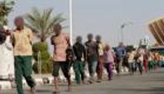 بعد 55 يوما.. نيجيريا تغلق صفحة الطلاب المختطفين