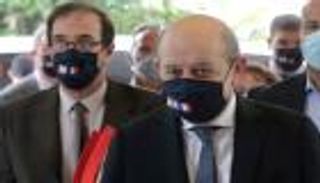 لودريان في لبنان.. لقاءات مكوكية وسيل من تعهدات المسؤولين