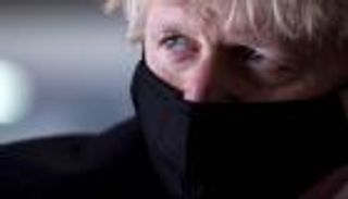 "مصيرية لجونسون".. البريطانيون ينهون مارثون الانتخابات المحلية