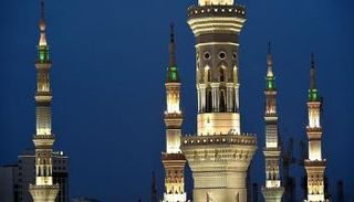 مآذن المسجد النبوي تحفة معمارية