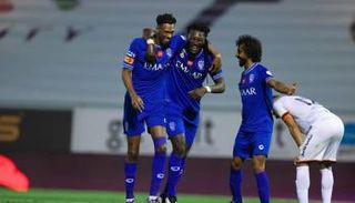 الهلال اكتسح الشباب في الدوري السعودي