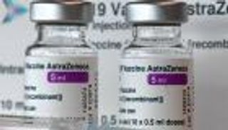 أول شحنة من لقاح أسترازينيكا ضد كورونا تصل إلى باكستان