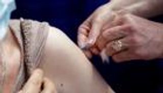 "الصحة العالمية" تحذر من "التفشي المدمر" لكورونا