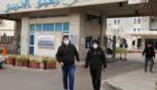 لبنان يحقق بمعلومات عن تسبب لقاح كورونا "أسترازينيكا" بوفيات