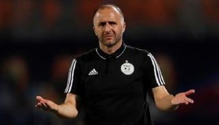 جمال بلماضي مدرب منتخب الجزائر 