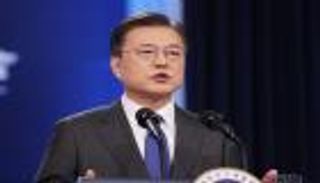 رئيس كوريا الجنوبية أمام "فرصة أخيرة" لتحقيق وعده بالسلام