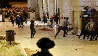 جانب من المواجهات في القدس - أ.ف.ب