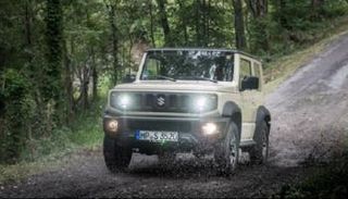 سيارة سوزوكي 