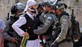 إعادة فتح أبواب "الأقصى" بعد انسحاب الشرطة الإسرائيلية 