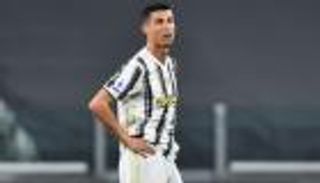 هداف الدوري الإيطالي.. لوكاكو لم يعد منافس رونالدو الوحيد