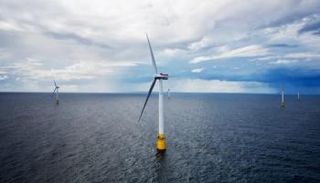 واشنطن توافق على أول مشروع لمزرعة رياح بحرية 