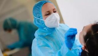 ألمانيا تستعد لتخفيف قيود كوفيد-19 مع انخفاض معدلات الإصابة