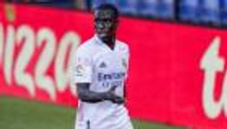 ميندي يزيد أوجاع زيدان قبل معركة الموسم 