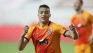 مشهد مكرر.. ثنائية جديدة تثبت أقدام مصطفى محمد في أوروبا