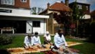 كيفية أداء صلاة عيد الفطر في المنزل