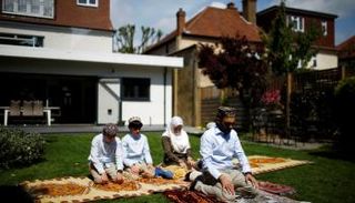 صلاة العيد في المنزل