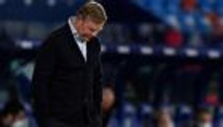 توقع ضياع الليجا وإقالته.. مدرب برشلونة لا يعرف إجابة "السؤال المحير"