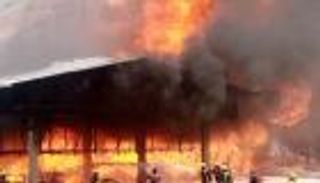 إخماد حريق في 4 أنابيب نفط تغذي مصفاة العقبة الأردنية