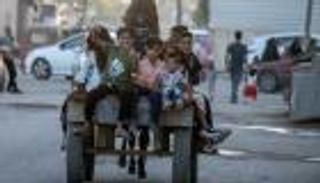 أطفال بغداد في العيد.. احتفال رغم أنف كورونا