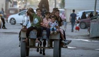 أطفال في بغداد يحتفلون بالعيد