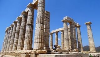 معبد بوسايدون الأثري قرب أثينا