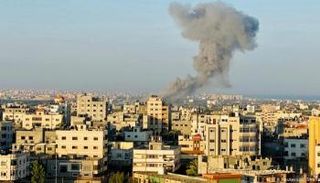 جانب من القصف الإسرائيلي على غزة