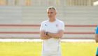 صفقات الزمالك.. كارتيرون يطلب دعم 6 مراكز