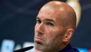 أزمة جديدة في ريال مدريد.. زيدان يعاني قبل موقعة حسم الليجا