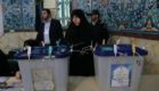 انتخابات الرئاسة الإيرانية.. منافسة بين رجال الحرس الثوري