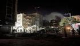 استهداف منزلين لقائد حماس بغزة يحيى السنوار وشقيقه بغارات على خانيونس