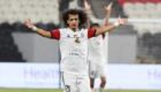 "استراحة محارب".. عموري يرفض حسم مستقبله مع شباب الأهلي