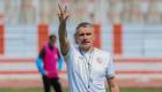 صفقات الزمالك.. 4 لاعبين جدد على رادار كارتيرون